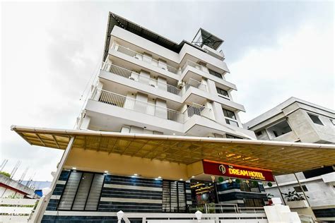 OYO 30549 DREAMS HOTEL (Kochi (Cochin), .